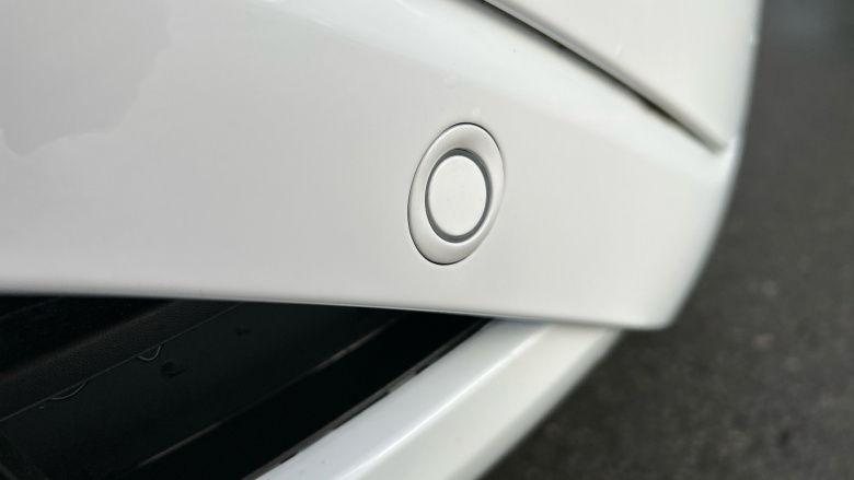 Ford Tourneo Custom 320 L1 Diesel Fwd 2.0 EcoBlue 136ps H1 Titanium 8 seater Auto